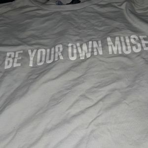 Cute pj shirt with ruffles at the sleeves